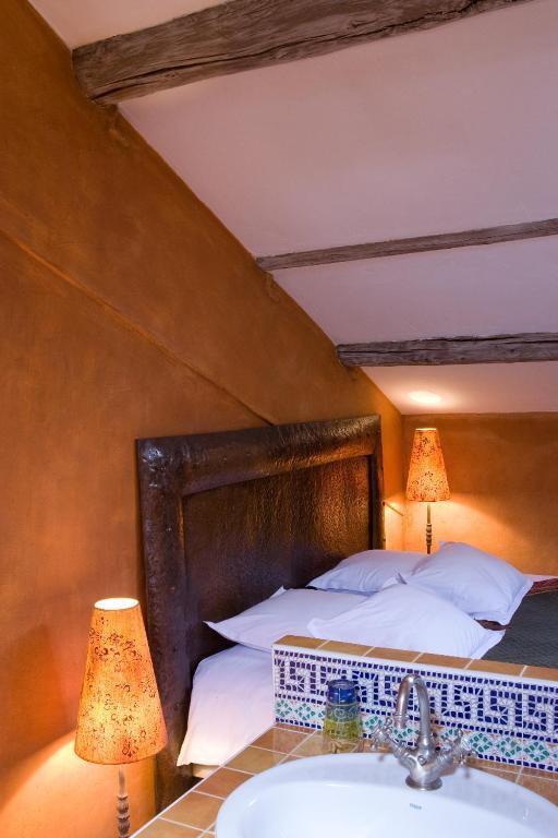 Une Autre Maison 3*